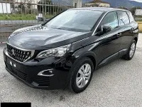 Usata Peugeot 3008 130 CV (95 kW) 2019 Nero SUV