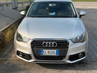 Usata Audi A1 86 CV (63 kW) 2012 Grigio Utilitaria