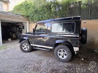 Usata Land Rover Defender 68 CV (50 kW) 2010 Nero SUV
