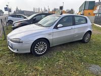 Usata Alfa Romeo 147 Progression 104 CV (76 kW) 2009 Argento Utilitaria