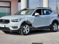 Usata Volvo XC40 150 CV (110 kW) 2020 Grigio SUV