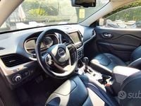 Usata Jeep Cherokee Night Eagle 200 CV (147 kW) 2017 Grigio SUV