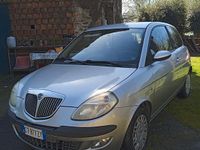 Usata Lancia Ypsilon 80 CV (58 kW) 2005 Grigio Utilitaria