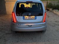 Usata Lancia Musa 95 CV (69 kW) 2011 Grigio Monovolume