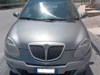 Usata Lancia Ypsilon 80 CV (58 kW) 2004 Grigio Utilitaria