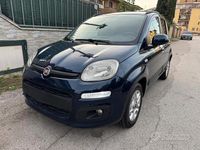 Usata Fiat Panda Lounge 69 CV (50 kW) 2019 Blu Berlina