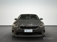 Usata Kia Ceed 140 CV (102 kW) 2019 Grigio Utilitaria