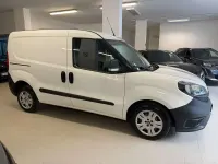 Usata Fiat Doblò Lounge 95 CV (69 kW) 2022 Other Monovolume