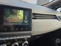 Usata Renault Clio V 101 CV (74 kW) 2025 Grigio Utilitaria