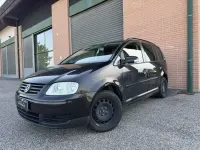 Usata VW Touran Trendline 105 CV (77 kW) 2006 Nero Monovolume