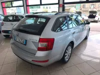 Usata Skoda Octavia Ambition 105 CV (77 kW) 2014 Argento Station wagon
