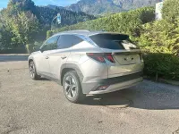 Nuova Hyundai Tucson 136 CV (100 kW) 2025 Shimmering silver SUV