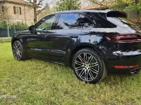 Usata Porsche Macan Turbo Performance Package 441 CV (324 kW) 2018 Nero SUV