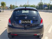 Usata Lancia Ypsilon Gold 69 CV (50 kW) 2023 Utilitaria