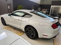 Usata Ford Mustang GT Fastback 449 CV (330 kW) 2022 Bianco Coupé