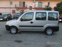 Usata Fiat Doblò 103 CV (75 kW) 2006 Grigio Monovolume