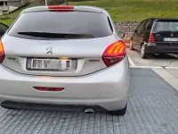 Usata Peugeot 208 GT-line 110 CV (80 kW) 2017 Utilitaria