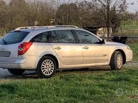 Usata Renault Laguna II 130 CV (95 kW) 2006 Grigio Station wagon