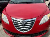 Usata Lancia Ypsilon 69 CV (50 kW) 2012 Rosso Utilitaria