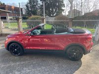 Begagnad VW T-Roc Cabriolet Style 150 HK (110 kW) 2021 Röd Cab