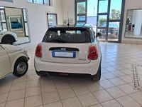 Usata Mini Cooper D Hype 116 CV (85 kW) 2017 Beige Utilitaria