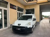 Usata Peugeot Partner 90 CV (66 kW) 2011 Bianco