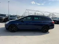 Usata Opel Astra Ultimate 122 CV (89 kW) 2020 Blu/azzurro Station wagon
