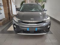 Usata Kia Stonic 100 CV (73 kW) 2018 Grigio SUV