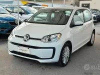 Usata VW up! Move 65 CV (47 kW) 2023 Bianco Utilitaria