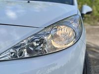 Usata Peugeot 207 75 CV (55 kW) 2011 Bianco Berlina