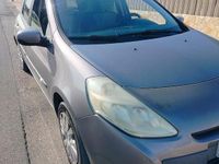 Usata Renault Clio II 75 CV (55 kW) 2010 Grigio Utilitaria