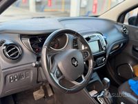Usata Renault Captur 90 CV (66 kW) 2016 Grigio SUV