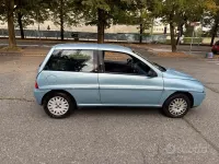 Usata Lancia Ypsilon 60 CV (44 kW) 2003 Blu Utilitaria