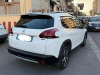 Usata Peugeot 2008 120 CV (88 kW) 2016 Bianco SUV