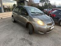 Nuova Toyota Yaris Sol 101 CV (74 kW) 2026 Gray Utilitaria