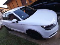 Usata Audi A1 Attraction 90 CV (66 kW) 2013 Bianco Utilitaria