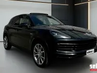 Usata Porsche Cayenne 340 CV (250 kW) 2018 Ri0f blu metallizzato SUV