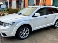 Usata Fiat Freemont Lounge 170 CV (125 kW) 2013 Bianco SUV