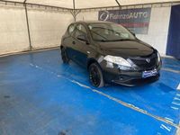 usata Lancia Ypsilon 1.0 firefly hybrid Silver s