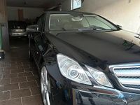 Usata Mercedes E220 170 CV (125 kW) 2011 Nero Cabrio