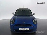 Usata Mini Cooper Classic 156 CV (114 kW) 2024 Blazing blue Utilitaria