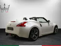 Usata Nissan 370Z 332 CV (244 kW) 2011 Bianco Cabrio