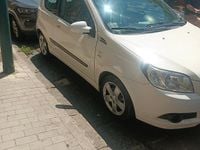 Usata Chevrolet Aveo 84 CV (61 kW) 2009 Bianco Utilitaria
