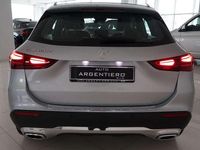 Käytetty Mercedes GLA180 Advanced Plus 116 HP (85 kW) 2025 Hopea Katumaasturi