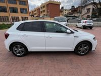 Usata VW Polo R-line 95 CV (69 kW) 2023 Bianco Utilitaria