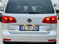 Usata VW Touran 105 CV (77 kW) 2011 Grigio Monovolume