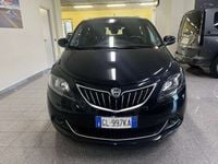 Usata Lancia Ypsilon Silver 69 CV (50 kW) 2022 Nero Utilitaria