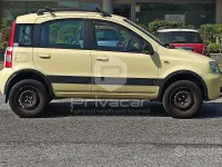 Usata Fiat Panda 4x4 Climbing 60 CV (44 kW) 2006 Giallo Utilitaria