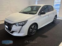 Usata Peugeot 208 Active 75 CV (55 kW) 2022 Bianco pastello Utilitaria