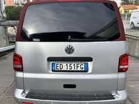 Usata VW T5 102 CV (75 kW) 2010 Argento Furgone